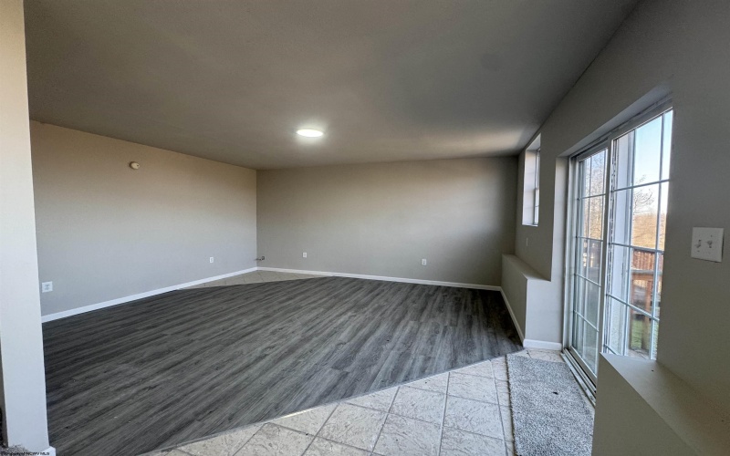 511 Scenic Ridge, Fairmont, West Virginia 26554, 4 Bedrooms Bedrooms, 9 Rooms Rooms,2 BathroomsBathrooms,Single Family Attached,For Sale,Scenic,10163635