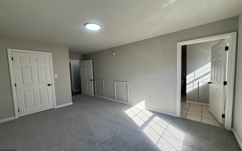 511 Scenic Ridge, Fairmont, West Virginia 26554, 4 Bedrooms Bedrooms, 9 Rooms Rooms,2 BathroomsBathrooms,Single Family Attached,For Sale,Scenic,10163635