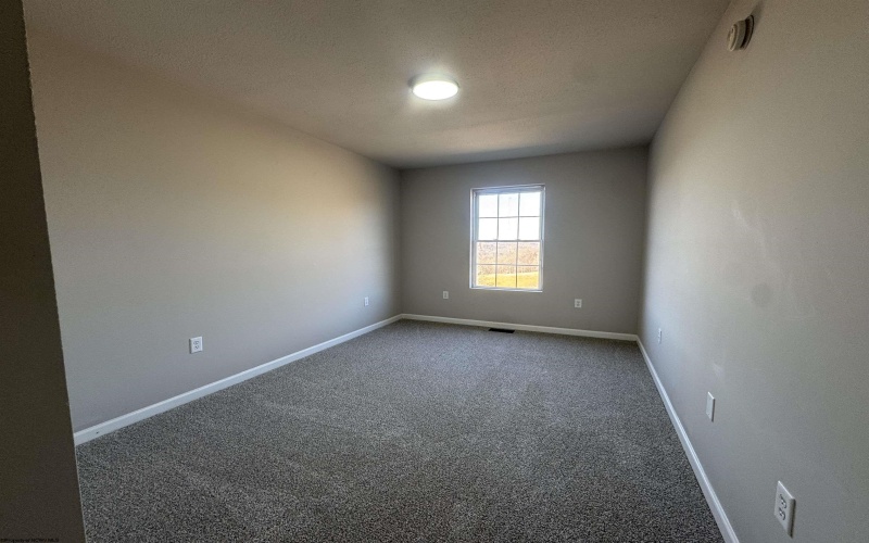 511 Scenic Ridge, Fairmont, West Virginia 26554, 4 Bedrooms Bedrooms, 9 Rooms Rooms,2 BathroomsBathrooms,Single Family Attached,For Sale,Scenic,10163635