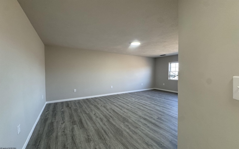 511 Scenic Ridge, Fairmont, West Virginia 26554, 4 Bedrooms Bedrooms, 9 Rooms Rooms,2 BathroomsBathrooms,Single Family Attached,For Sale,Scenic,10163635