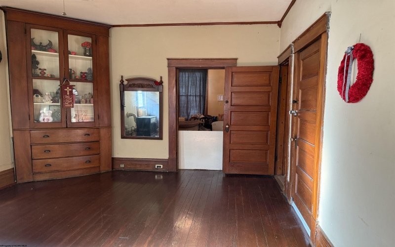 22 Main Street, Westover, West Virginia 26501, ,Multi-unit/income,For Sale,Main,10163631