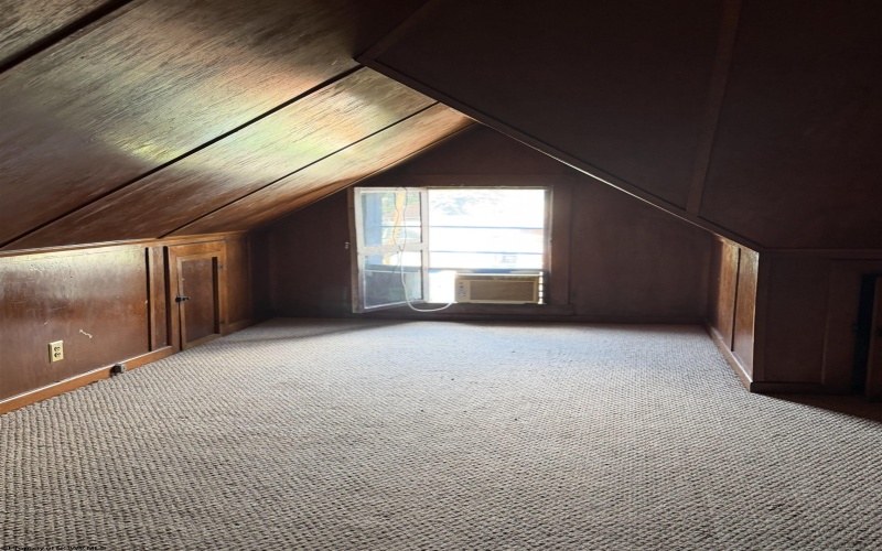 22 Main Street, Westover, West Virginia 26501, 0 , 0 ,0,Multi-unit/income,For Sale,Main,0,10163631