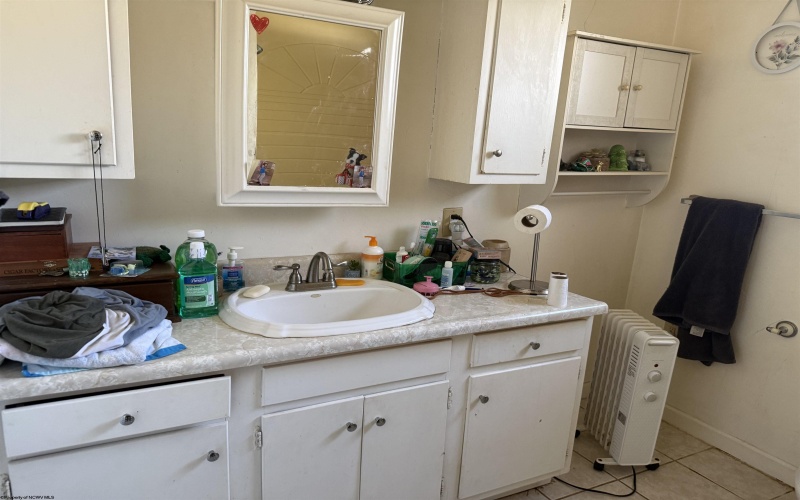 22 Main Street, Westover, West Virginia 26501, ,Multi-unit/income,For Sale,Main,10163631