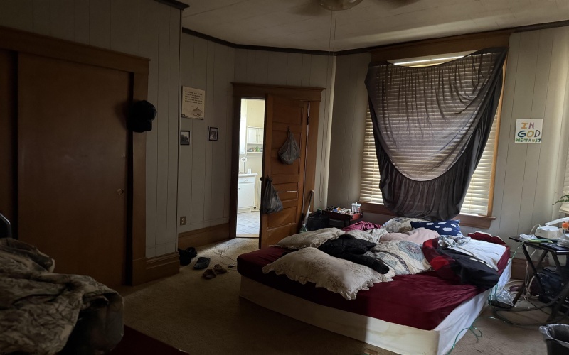 22 Main Street, Westover, West Virginia 26501, ,Multi-unit/income,For Sale,Main,10163631