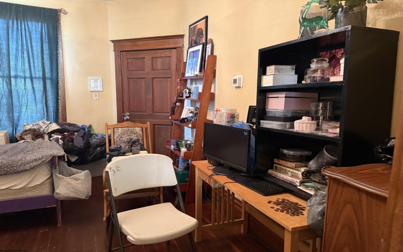 22 Main Street, Westover, West Virginia 26501, ,Multi-unit/income,For Sale,Main,10163631