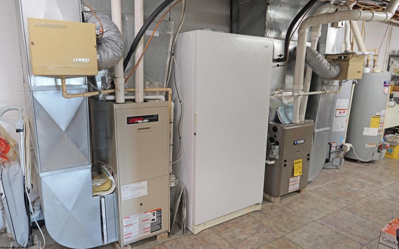 1516 White Oak School Road, Terra Alta, West Virginia 26764, 3 Bedrooms Bedrooms, 11 Rooms Rooms,3 BathroomsBathrooms,Single Family Detached,For Sale,White Oak School,10161785