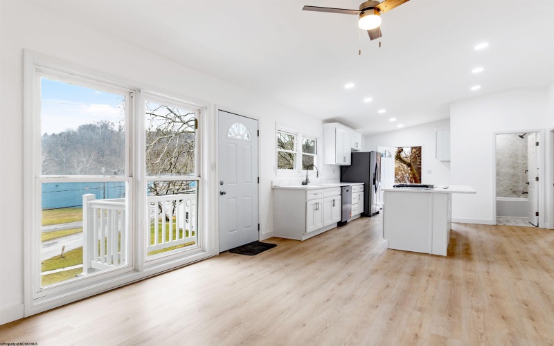 608 Brockway Avenue, Morgantown, West Virginia 26501, 3 Bedrooms Bedrooms, 7 Rooms Rooms,1 BathroomBathrooms,Single Family Detached,For Sale,Brockway,10163636