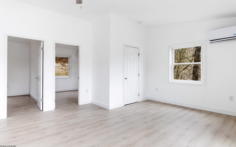 608 Brockway Avenue, Morgantown, West Virginia 26501, 3 Bedrooms Bedrooms, 7 Rooms Rooms,1 BathroomBathrooms,Single Family Detached,For Sale,Brockway,10163636