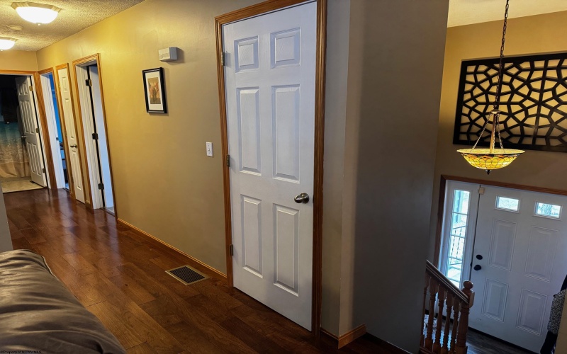 33 Rocky Top Lane, Morgantown, West Virginia 26508, 3 Bedrooms Bedrooms, 7 Rooms Rooms,2 BathroomsBathrooms,Single Family Detached,For Sale,Rocky Top,10163633