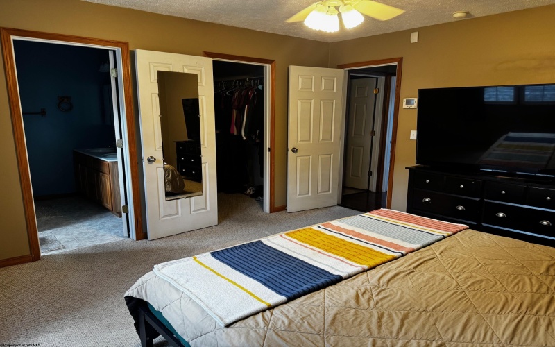 33 Rocky Top Lane, Morgantown, West Virginia 26508, 3 Bedrooms Bedrooms, 7 Rooms Rooms,2 BathroomsBathrooms,Single Family Detached,For Sale,Rocky Top,10163633