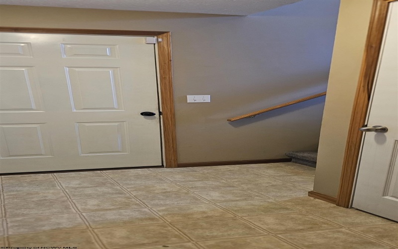 33 Rocky Top Lane, Morgantown, West Virginia 26508, 3 Bedrooms Bedrooms, 7 Rooms Rooms,2 BathroomsBathrooms,Single Family Detached,For Sale,Rocky Top,10163633