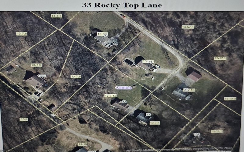 33 Rocky Top Lane, Morgantown, West Virginia 26508, 3 Bedrooms Bedrooms, 7 Rooms Rooms,2 BathroomsBathrooms,Single Family Detached,For Sale,Rocky Top,10163633