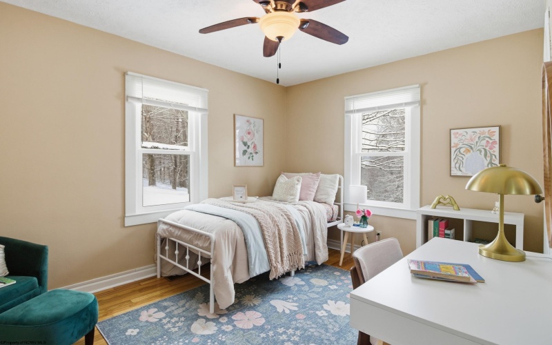 1912 Bunner Ridge Road, Fairmont, West Virginia 26554, 4 Bedrooms Bedrooms, 8 Rooms Rooms,2 BathroomsBathrooms,Single Family Detached,For Sale,Bunner Ridge,10163632