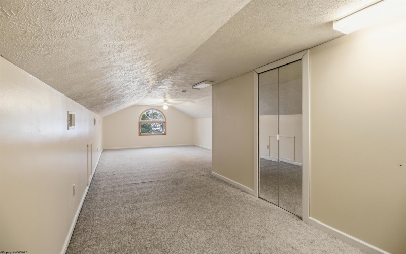 1912 Bunner Ridge Road, Fairmont, West Virginia 26554, 4 Bedrooms Bedrooms, 8 Rooms Rooms,2 BathroomsBathrooms,Single Family Detached,For Sale,Bunner Ridge,10163632