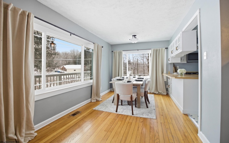 1912 Bunner Ridge Road, Fairmont, West Virginia 26554, 4 Bedrooms Bedrooms, 8 Rooms Rooms,2 BathroomsBathrooms,Single Family Detached,For Sale,Bunner Ridge,10163632