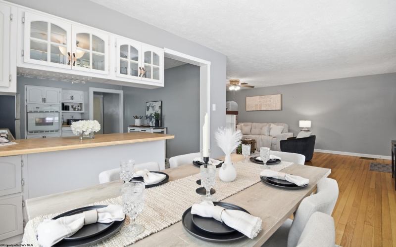 1912 Bunner Ridge Road, Fairmont, West Virginia 26554, 4 Bedrooms Bedrooms, 8 Rooms Rooms,2 BathroomsBathrooms,Single Family Detached,For Sale,Bunner Ridge,10163632