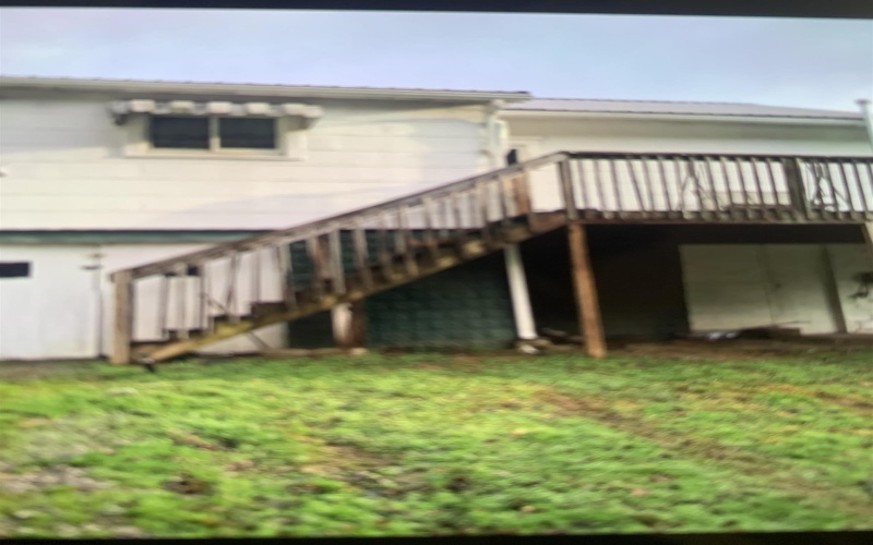 715 2nd Street, Weston, West Virginia 26452, 2 Bedrooms Bedrooms, 6 Rooms Rooms,1 BathroomBathrooms,Single Family Detached,For Sale,2nd,10163628