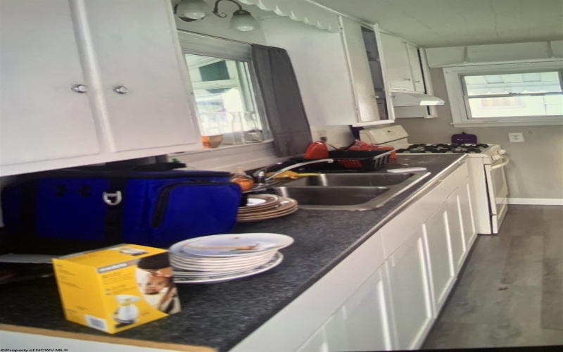 715 2nd Street, Weston, West Virginia 26452, 2 Bedrooms Bedrooms, 6 Rooms Rooms,1 BathroomBathrooms,Single Family Detached,For Sale,2nd,10163628