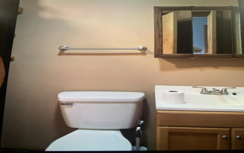 715 2nd Street, Weston, West Virginia 26452, 2 Bedrooms Bedrooms, 6 Rooms Rooms,1 BathroomBathrooms,Single Family Detached,For Sale,2nd,10163628