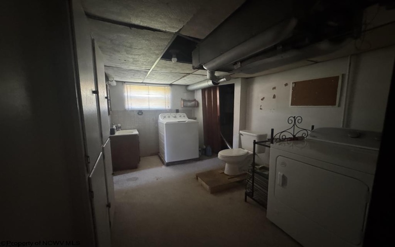 120 jackson Street, Weston, West Virginia 26452, 3 Bedrooms Bedrooms, 8 Rooms Rooms,1 BathroomBathrooms,Single Family Detached,For Sale,jackson,10163624