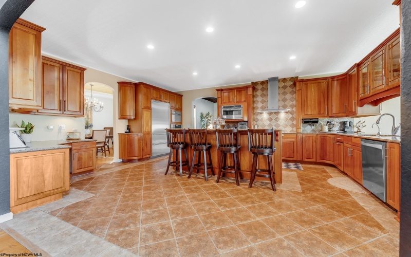 203 Jade Drive, Morgantown, West Virginia 26508, 5 Bedrooms Bedrooms, 13 Rooms Rooms,4 BathroomsBathrooms,Single Family Detached,For Sale,Jade,10161696