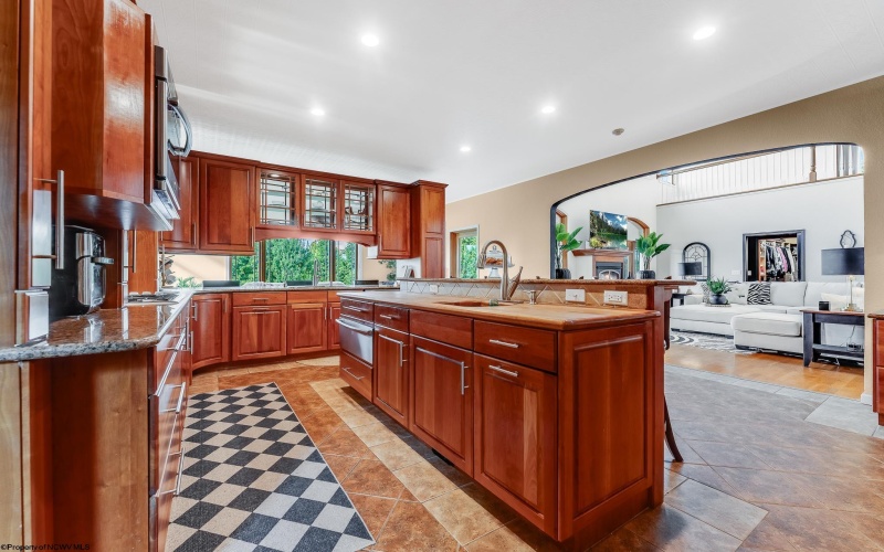 203 Jade Drive, Morgantown, West Virginia 26508, 5 Bedrooms Bedrooms, 13 Rooms Rooms,4 BathroomsBathrooms,Single Family Detached,For Sale,Jade,10161696