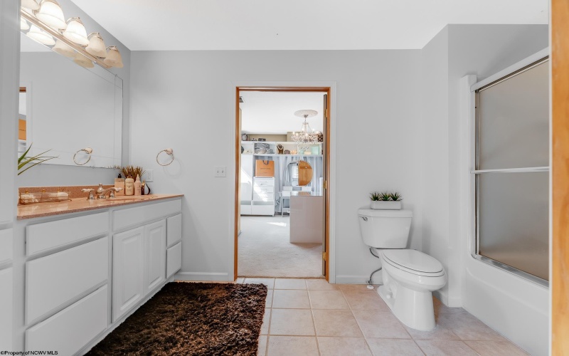 203 Jade Drive, Morgantown, West Virginia 26508, 5 Bedrooms Bedrooms, 13 Rooms Rooms,4 BathroomsBathrooms,Single Family Detached,For Sale,Jade,10161696