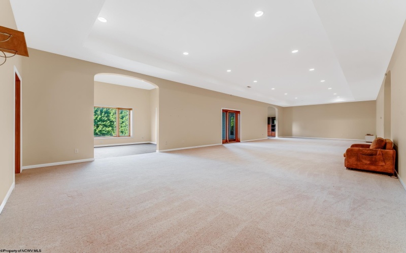 203 Jade Drive, Morgantown, West Virginia 26508, 5 Bedrooms Bedrooms, 13 Rooms Rooms,4 BathroomsBathrooms,Single Family Detached,For Sale,Jade,10161696