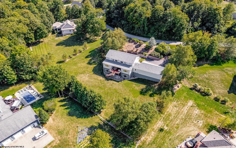 203 Jade Drive, Morgantown, West Virginia 26508, 5 Bedrooms Bedrooms, 13 Rooms Rooms,4 BathroomsBathrooms,Single Family Detached,For Sale,Jade,10161696