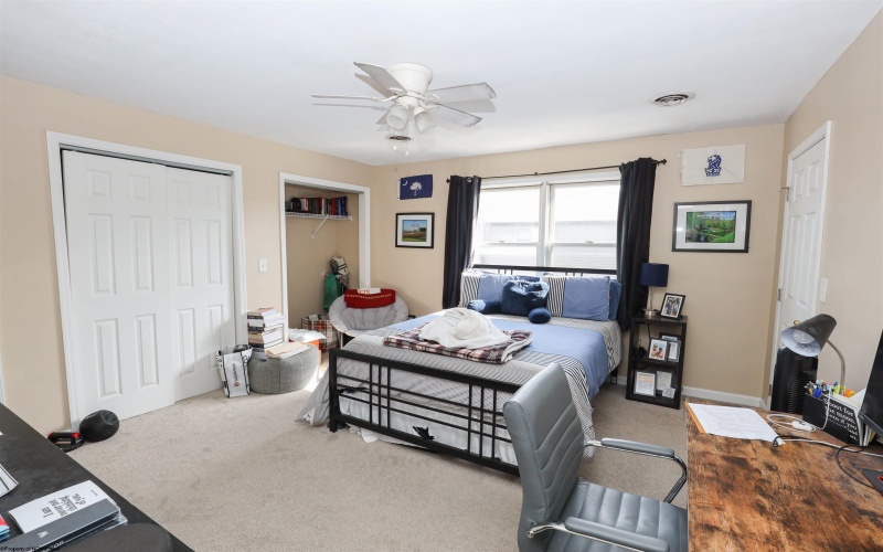 5 Sunridge Drive, Morgantown, West Virginia 26505, 4 Bedrooms Bedrooms, 8 Rooms Rooms,4 BathroomsBathrooms,Single Family Attached,For Sale,Sunridge,10163656