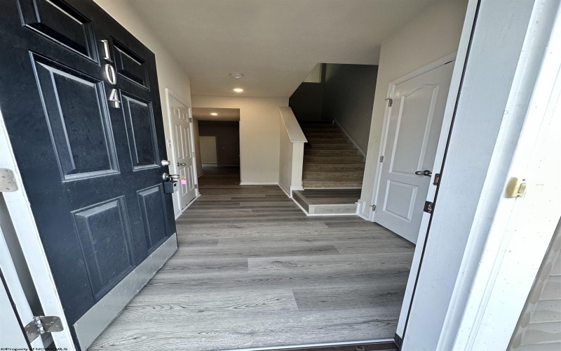 104 Inlet Street, Morgantown, West Virginia 26508, 3 Bedrooms Bedrooms, 7 Rooms Rooms,4 BathroomsBathrooms,Residential Rentals,For Rent,Inlet,10163651