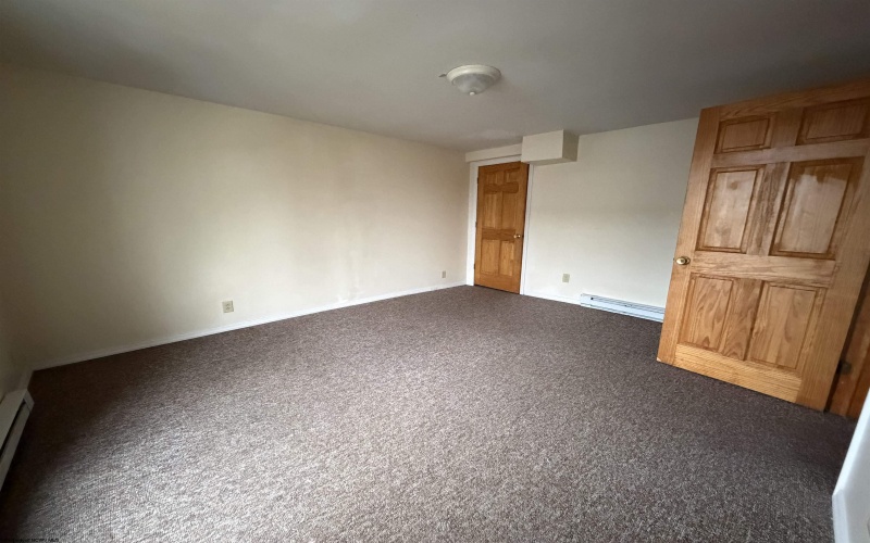 663 Price Street, Morgantown, West Virginia 26505, 1 Bedroom Bedrooms, 2 Rooms Rooms,1 BathroomBathrooms,Residential Rentals,For Rent,Price,10163653