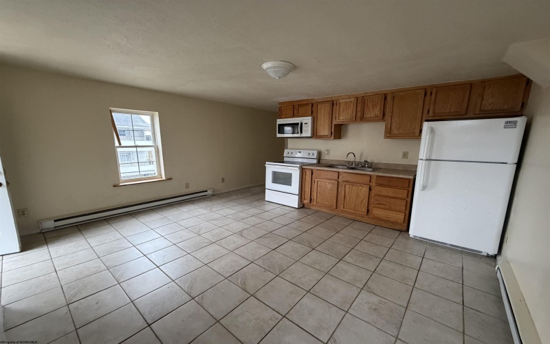 663 Price Street, Morgantown, West Virginia 26505, 1 Bedroom Bedrooms, 2 Rooms Rooms,1 BathroomBathrooms,Residential Rentals,For Rent,Price,10163653