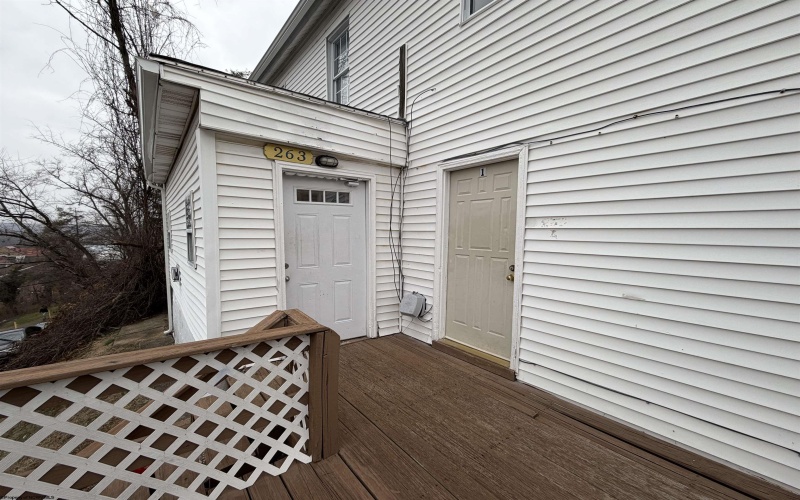263 Taylor Street, Morgantown, West Virginia 26505, 1 Bedroom Bedrooms, 2 Rooms Rooms,1 BathroomBathrooms,Residential Rentals,For Rent,Taylor,10163654