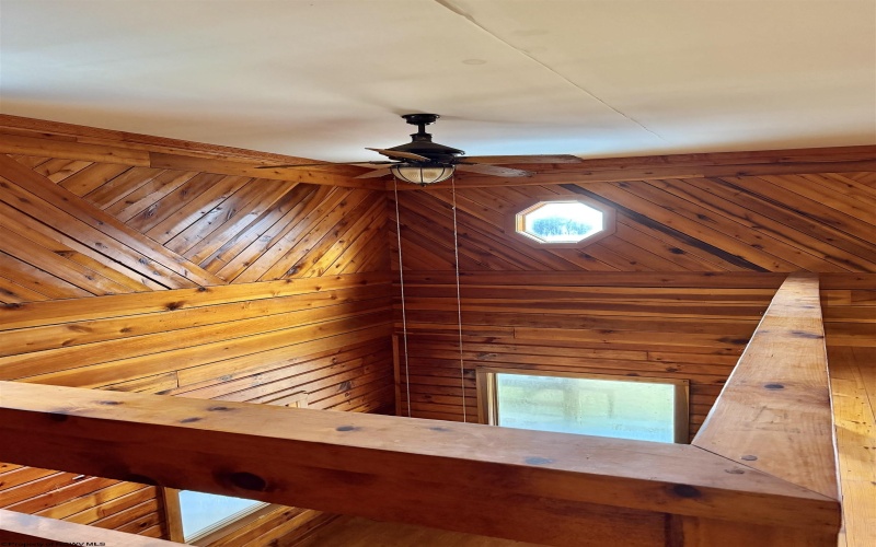 200 Beavertail Drive, Bruceton Mills, West Virginia 26525, 3 Bedrooms Bedrooms, 7 Rooms Rooms,2 BathroomsBathrooms,Single Family Detached,For Sale,Beavertail,10163657