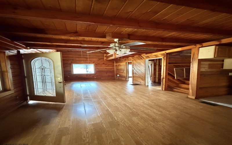 200 Beavertail Drive, Bruceton Mills, West Virginia 26525, 3 Bedrooms Bedrooms, 7 Rooms Rooms,2 BathroomsBathrooms,Single Family Detached,For Sale,Beavertail,10163657