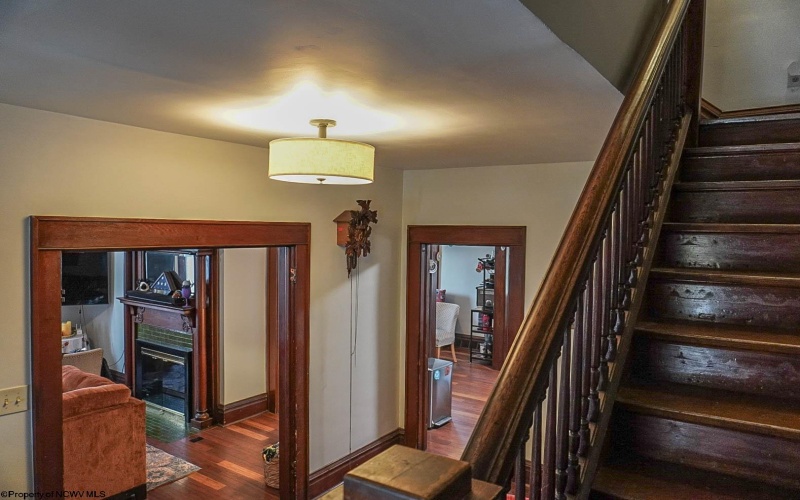 301 Arch Street, Morgantown, West Virginia 26501, 4 Bedrooms Bedrooms, 10 Rooms Rooms,2 BathroomsBathrooms,Single Family Detached,For Sale,Arch,10163652