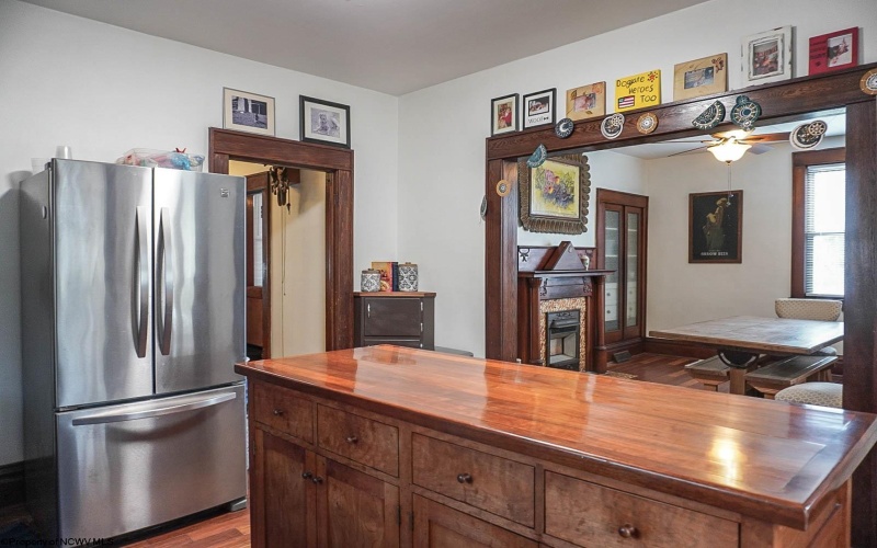 301 Arch Street, Morgantown, West Virginia 26501, 4 Bedrooms Bedrooms, 10 Rooms Rooms,2 BathroomsBathrooms,Single Family Detached,For Sale,Arch,10163652