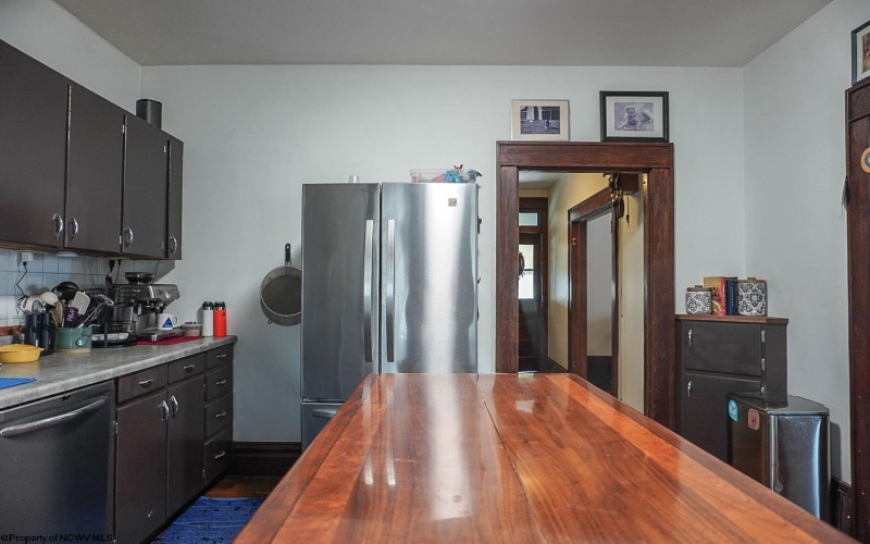 301 Arch Street, Morgantown, West Virginia 26501, 4 Bedrooms Bedrooms, 10 Rooms Rooms,2 BathroomsBathrooms,Single Family Detached,For Sale,Arch,10163652