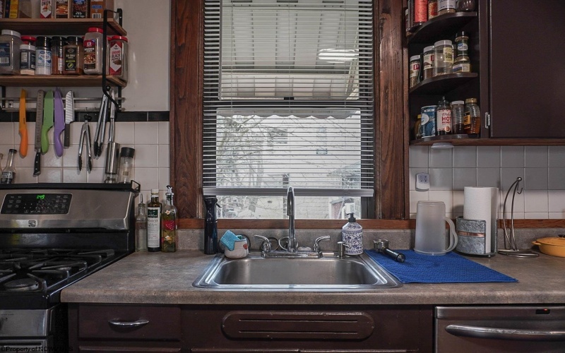 301 Arch Street, Morgantown, West Virginia 26501, 4 Bedrooms Bedrooms, 10 Rooms Rooms,2 BathroomsBathrooms,Single Family Detached,For Sale,Arch,10163652