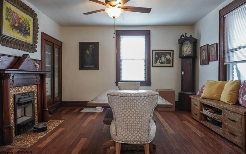 301 Arch Street, Morgantown, West Virginia 26501, 4 Bedrooms Bedrooms, 10 Rooms Rooms,2 BathroomsBathrooms,Single Family Detached,For Sale,Arch,10163652