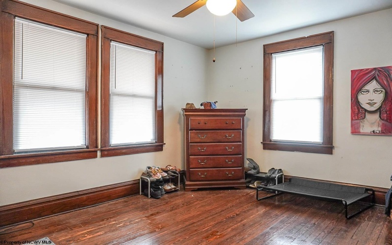 301 Arch Street, Morgantown, West Virginia 26501, 4 Bedrooms Bedrooms, 10 Rooms Rooms,2 BathroomsBathrooms,Single Family Detached,For Sale,Arch,10163652