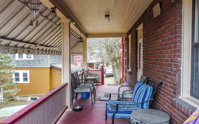 301 Arch Street, Morgantown, West Virginia 26501, 4 Bedrooms Bedrooms, 10 Rooms Rooms,2 BathroomsBathrooms,Single Family Detached,For Sale,Arch,10163652