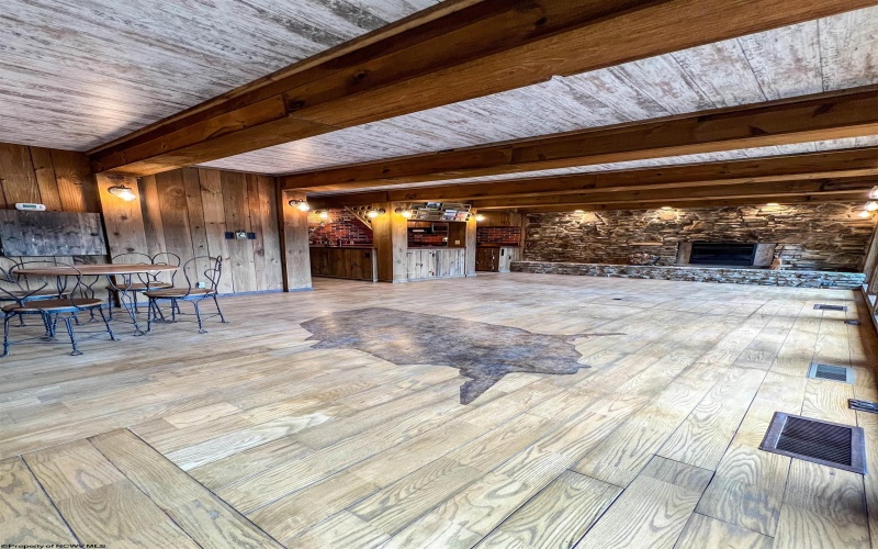 6867 Seneca Trail Road, Parsons, West Virginia 26287-0000, 3 Bedrooms Bedrooms, 4 Rooms Rooms,2 BathroomsBathrooms,Single Family Detached,For Sale,Seneca Trail,10163650