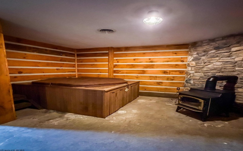 6867 Seneca Trail Road, Parsons, West Virginia 26287-0000, 3 Bedrooms Bedrooms, 4 Rooms Rooms,2 BathroomsBathrooms,Single Family Detached,For Sale,Seneca Trail,10163650