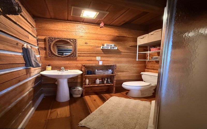 1430 Stony Run Road, Independence, West Virginia 26374, 3 Bedrooms Bedrooms, 6 Rooms Rooms,2 BathroomsBathrooms,Single Family Detached,For Sale,Stony Run,10163649