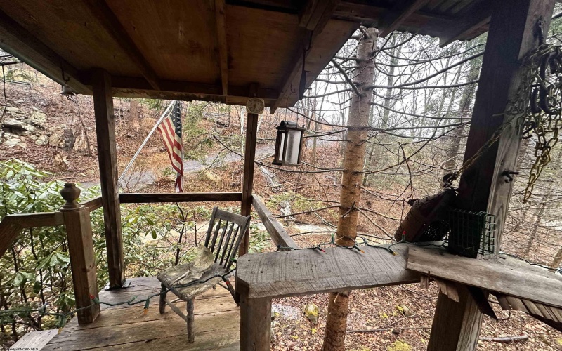 2527 Smithtown Road, Morgantown, West Virginia 26508, 2 Bedrooms Bedrooms, 5 Rooms Rooms,1 BathroomBathrooms,Single Family Detached,For Sale,Smithtown,10163648