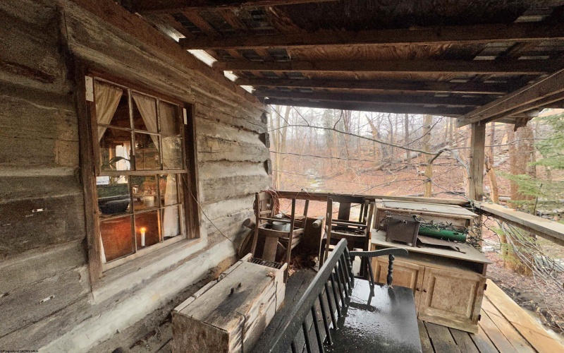 2527 Smithtown Road, Morgantown, West Virginia 26508, 2 Bedrooms Bedrooms, 5 Rooms Rooms,1 BathroomBathrooms,Single Family Detached,For Sale,Smithtown,10163648