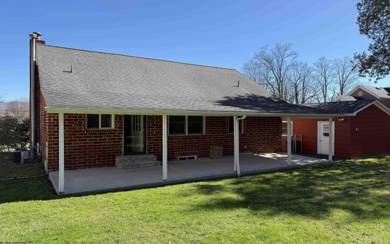 106 Glendale Avenue, Elkins, West Virginia 26241, 3 Bedrooms Bedrooms, 5 Rooms Rooms,1 BathroomBathrooms,Single Family Detached,For Sale,Glendale,10163646