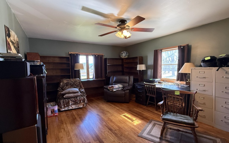 106 Glendale Avenue, Elkins, West Virginia 26241, 3 Bedrooms Bedrooms, 5 Rooms Rooms,1 BathroomBathrooms,Single Family Detached,For Sale,Glendale,10163646